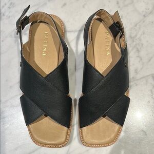 Patina/Portland Leather Goods Black Women's Sandals NWOT